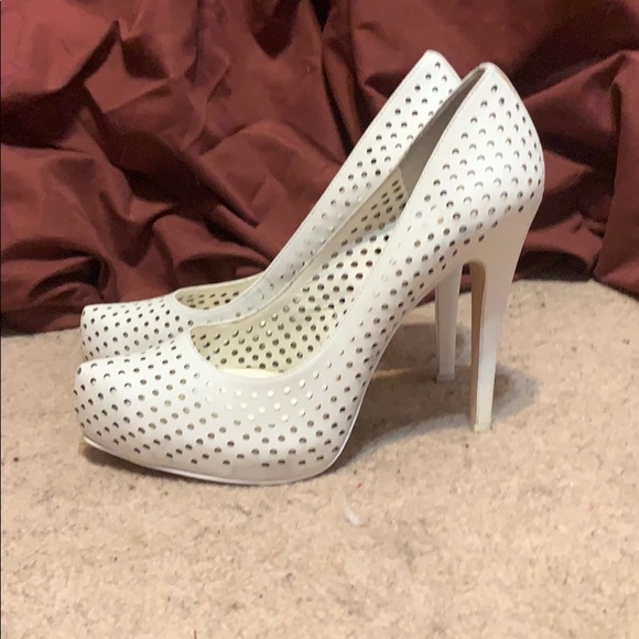 BCBG Shoes - White platform stiletto heels